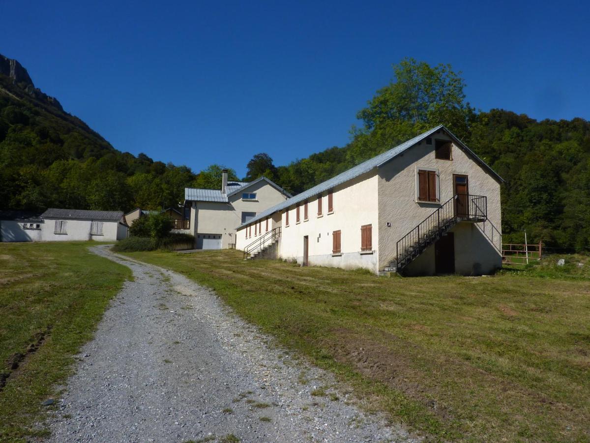 Centre De Vacances La Salamandre Arrens-Marsous Exterior photo